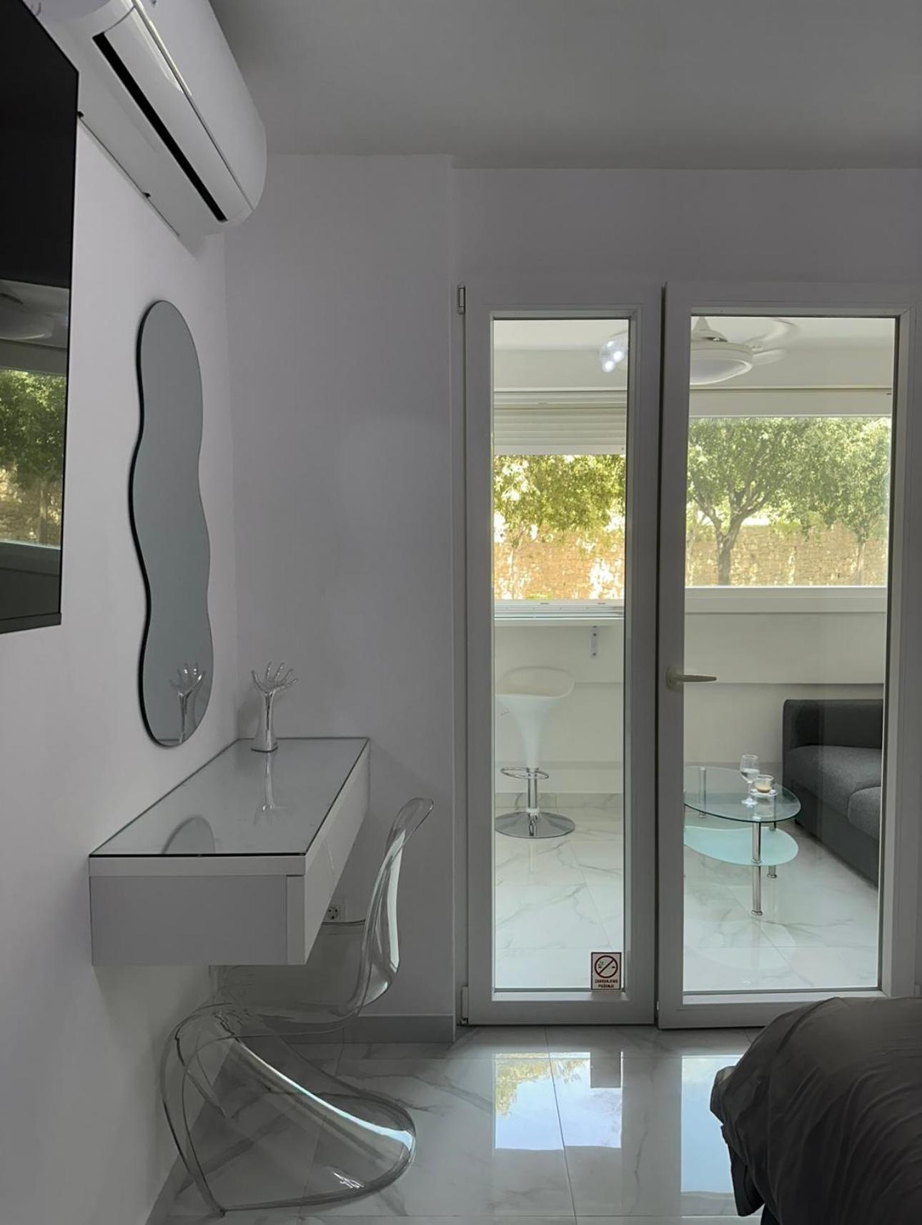 Galaxy - Futuristic Apartament