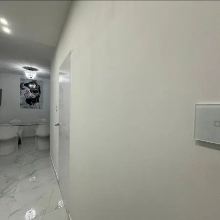 Galaxy - Futuristic Apartment Split Exterior photo
